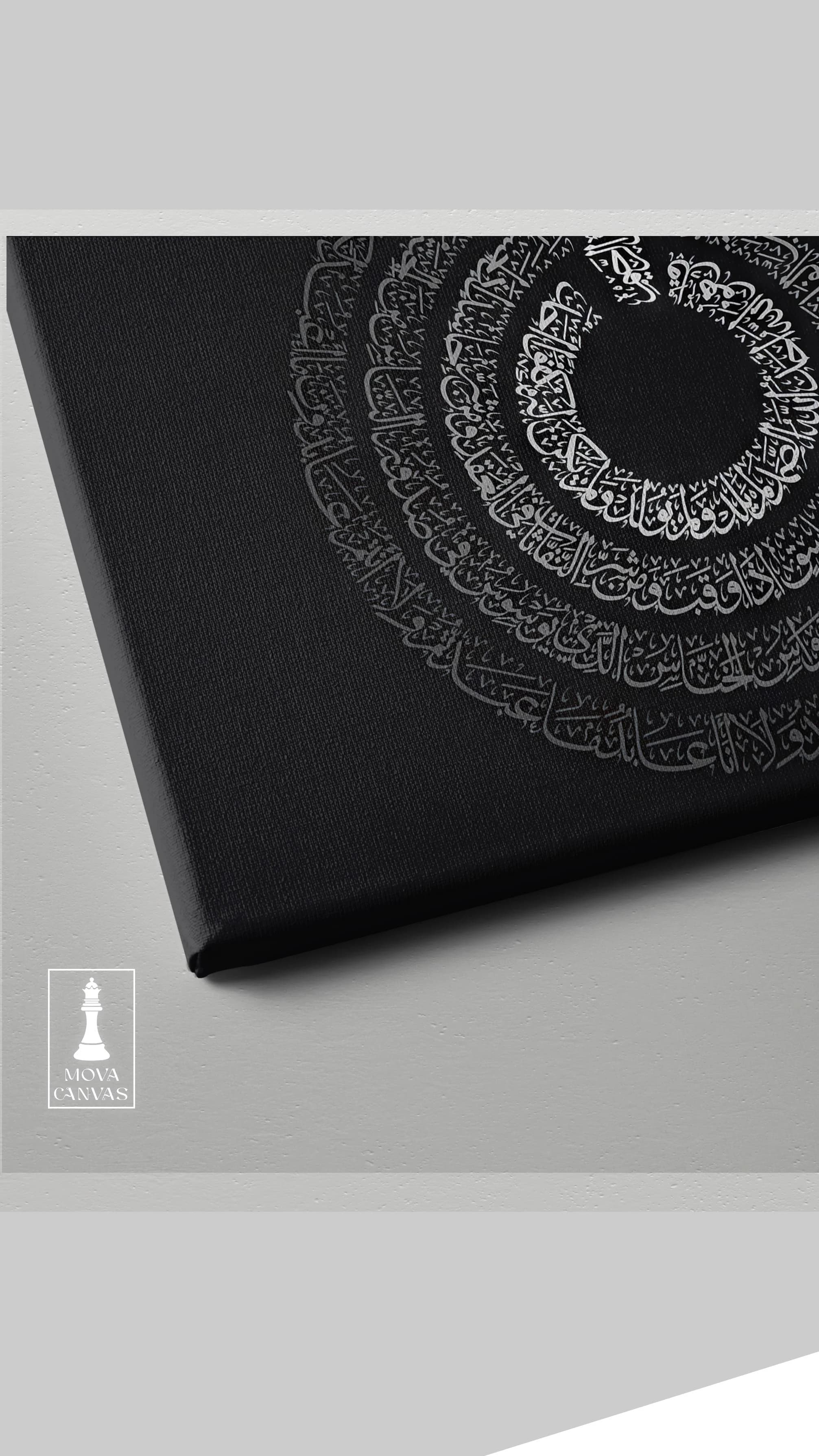 Black White 923 artwork preview 3